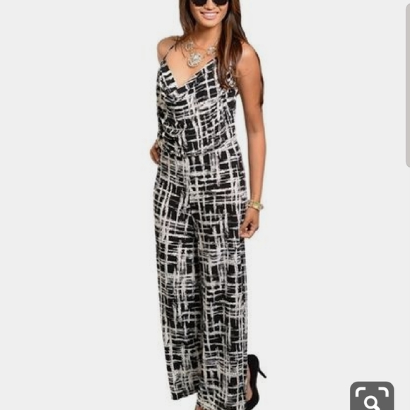 Other - Last 1!! Aztec print halter top jumper size Large